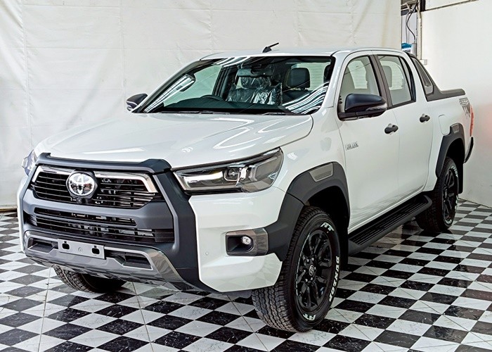 TOYOTA