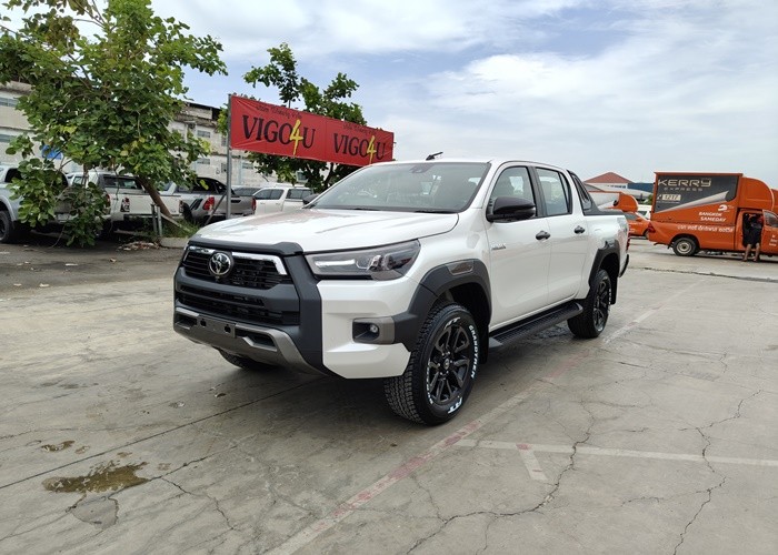 TOYOTA
