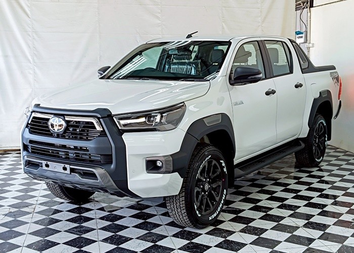 TOYOTA