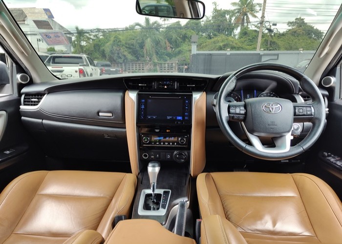 Used 10
                    TOYOTA
                     for Sale Image
