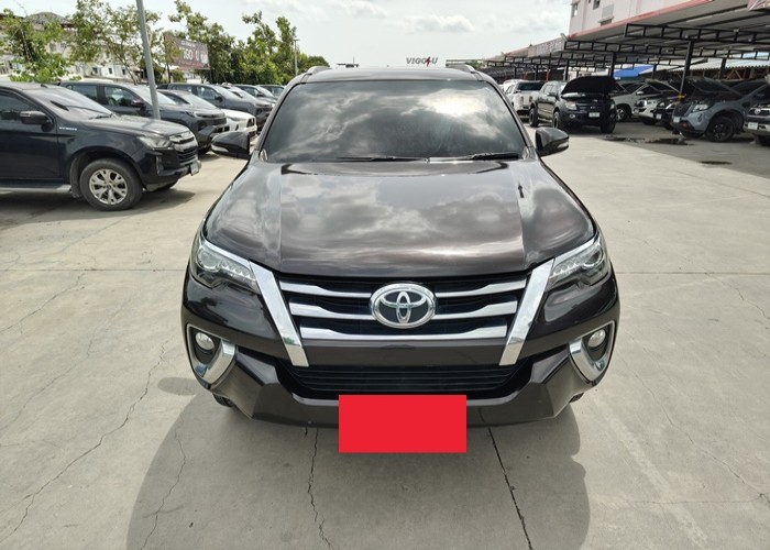 Used 10
                    TOYOTA
                     for Sale Image