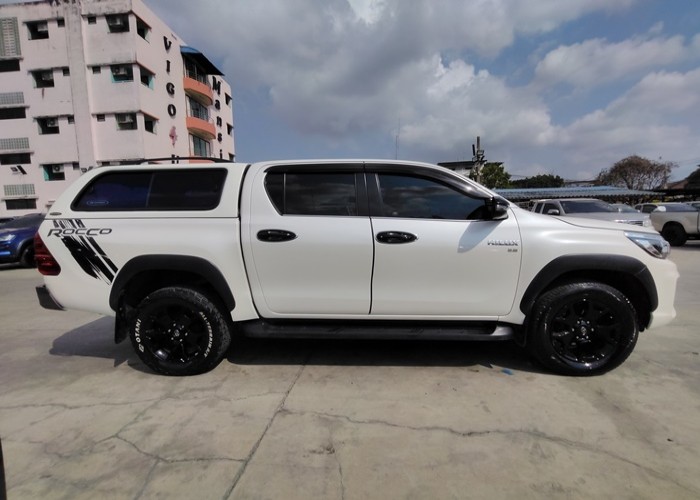 Used 8
                    TOYOTA
                     for Sale Image