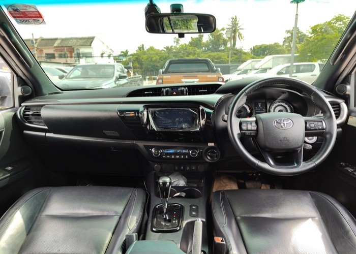 Used 8
                    TOYOTA
                     for Sale Image