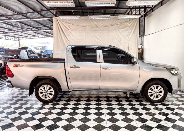 Used 2
                    TOYOTA
                     for Sale Image