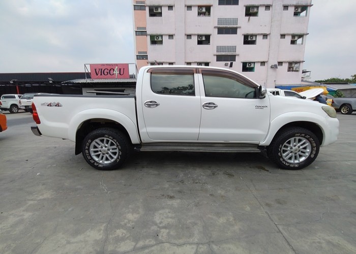 Used 5
                    TOYOTA
                     for Sale Image