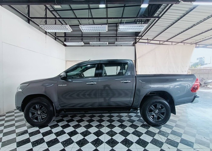 Used 1
                    TOYOTA
                     for Sale Image