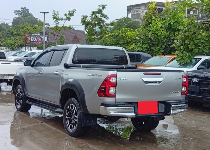 Used 9
                    TOYOTA
                     for Sale Image