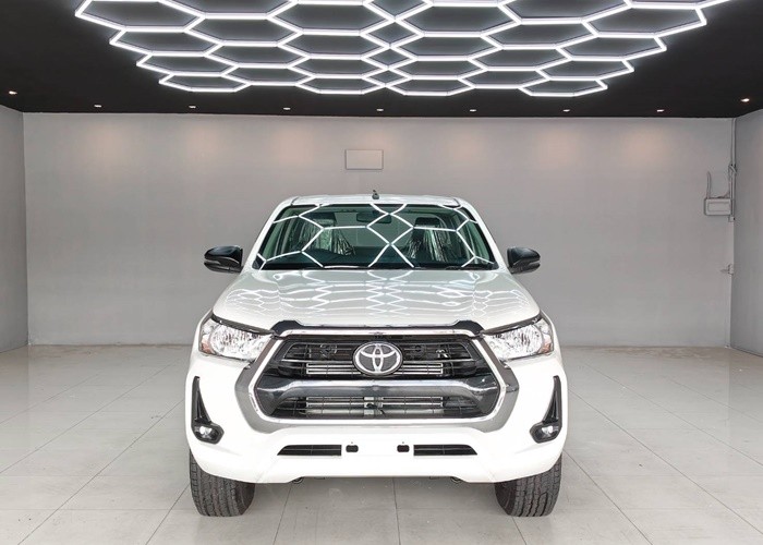 Used 11
                    TOYOTA
                     for Sale Image
