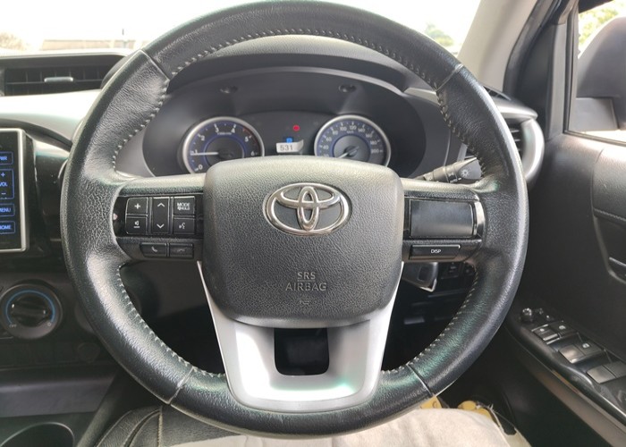 Used 12
                    TOYOTA
                     for Sale Image
