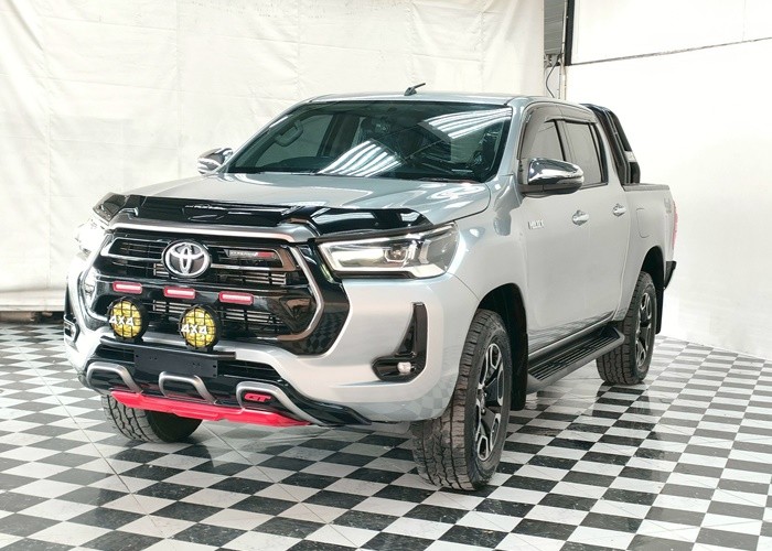 TOYOTA