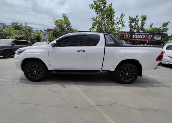 Used 4
                    TOYOTA
                     for Sale Image
