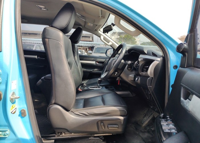 Used 11
                    TOYOTA
                     for Sale Image