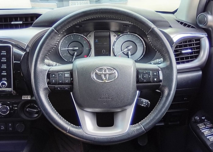 Used 11
                    TOYOTA
                     for Sale Image
