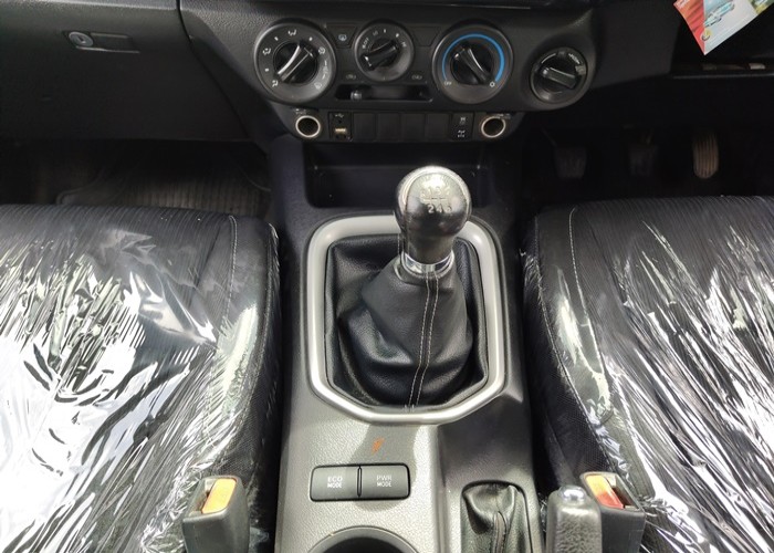 Used 9
                    TOYOTA
                     for Sale Image