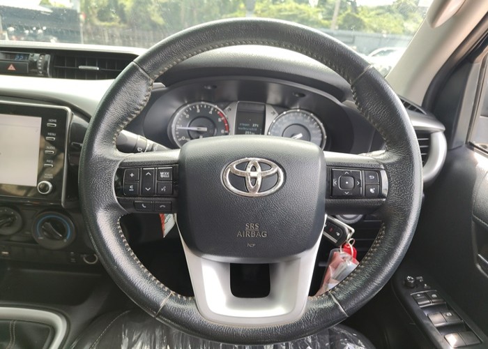 Used 9
                    TOYOTA
                     for Sale Image
