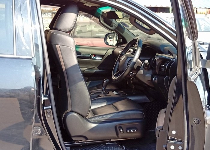 Used 6
                    TOYOTA
                     for Sale Image