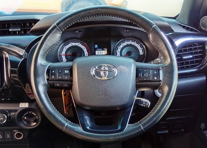 Used 6
                    TOYOTA
                     for Sale Image