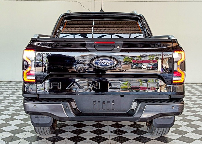 Used 9
                    FORD
                     for Sale Image