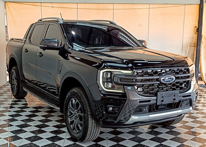 Used 9
                    FORD
                     for Sale Image