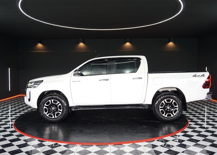 Used 9
                    TOYOTA
                     for Sale Image