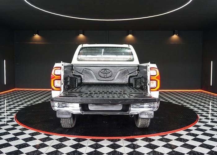 Used 9
                    TOYOTA
                     for Sale Image