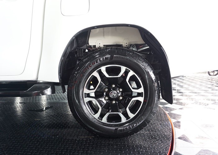 Used 9
                    TOYOTA
                     for Sale Image
