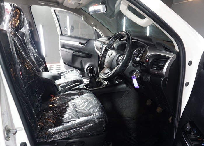Used 9
                    TOYOTA
                     for Sale Image
