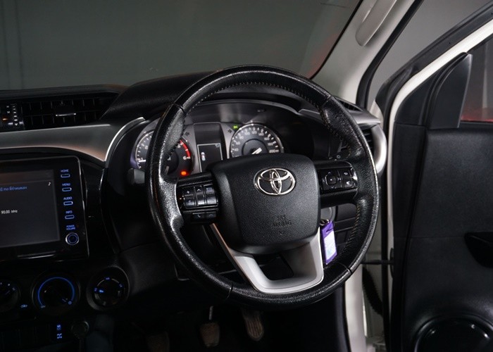 Used 9
                    TOYOTA
                     for Sale Image