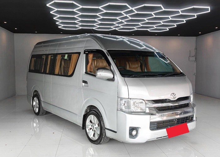 Used 12
                    TOYOTA
                     for Sale Image