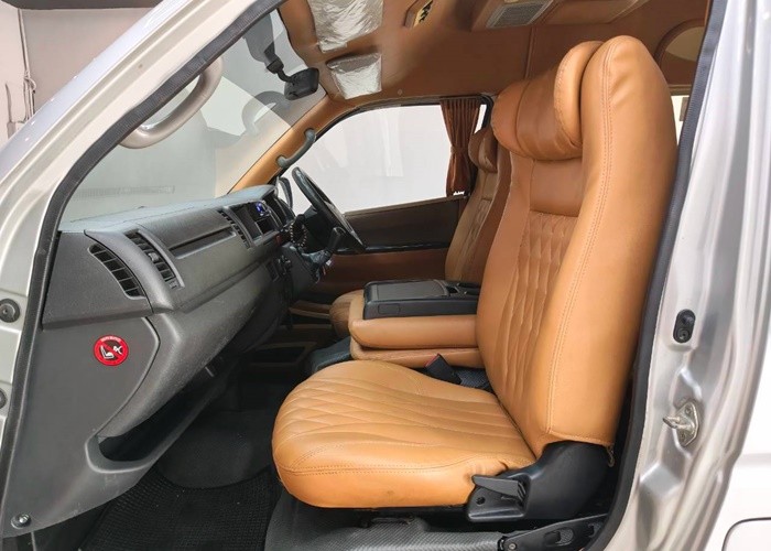 Used 12
                    TOYOTA
                     for Sale Image