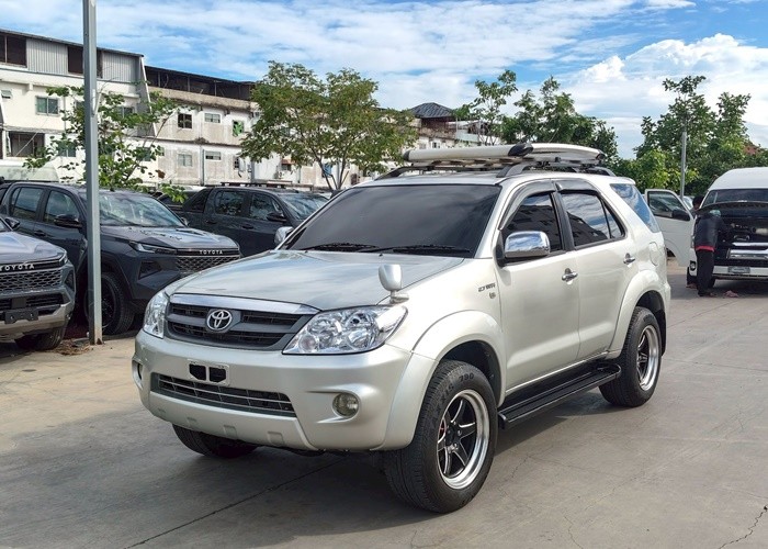 Used 9
                     TOYOTA
                     
                     for Sale