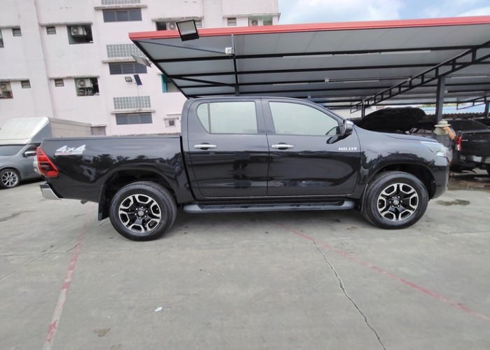 Used 9
                    TOYOTA
                     for Sale Image
