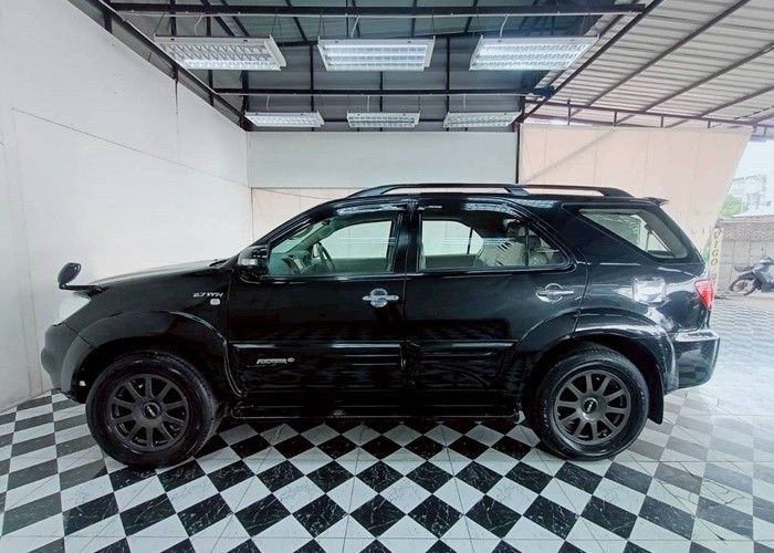 Used 10
                    TOYOTA
                     for Sale Image