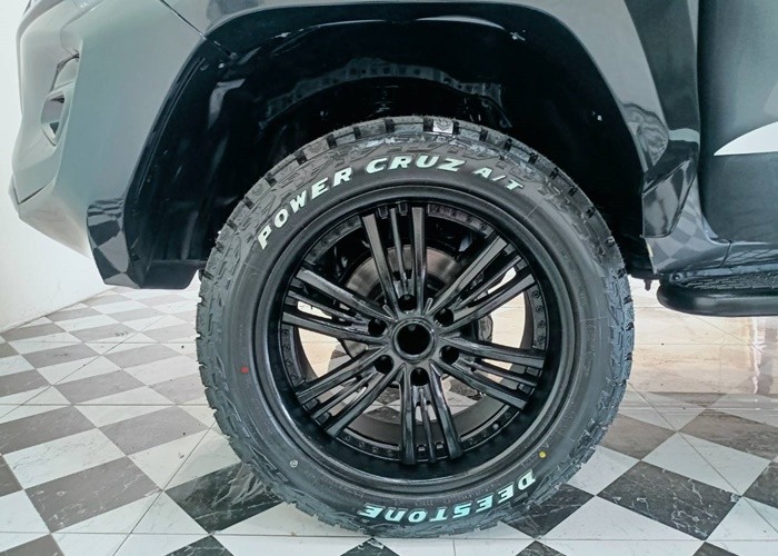 Used 3
                    TOYOTA
                     for Sale Image