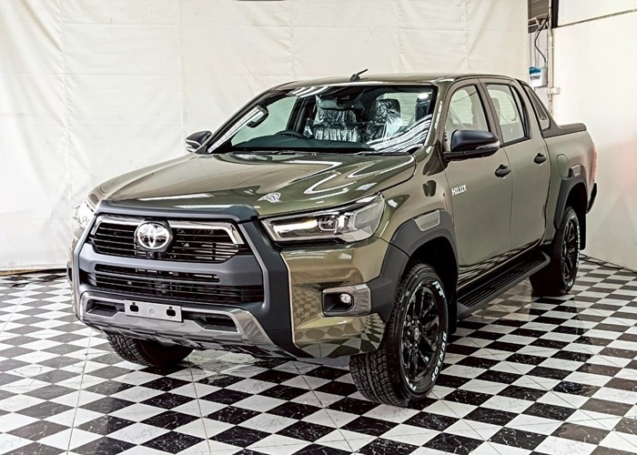 TOYOTA