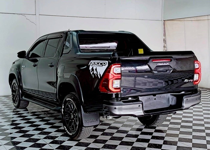 Used 10
                    TOYOTA
                     for Sale Image