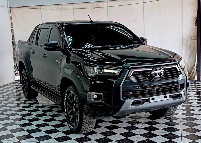 Used 10
                    TOYOTA
                     for Sale Image