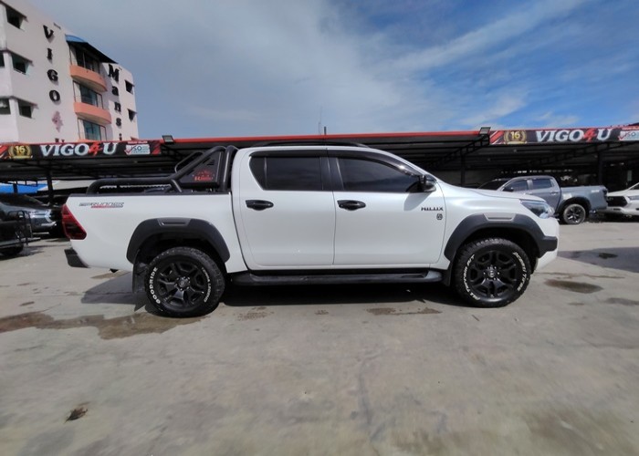 Used 1
                    TOYOTA
                     for Sale Image