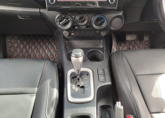 Used 1
                    TOYOTA
                     for Sale Image