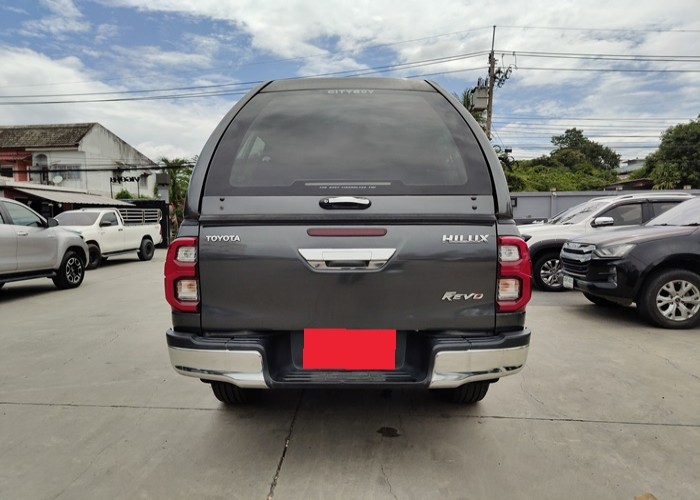 Used 7
                    TOYOTA
                     for Sale Image