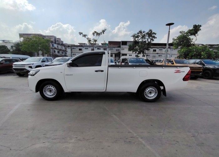 Used 7
                    TOYOTA
                     for Sale Image