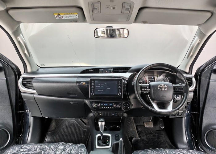 Used 11
                    TOYOTA
                     for Sale Image