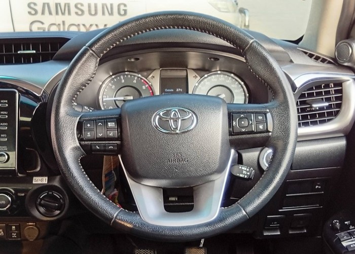 Used 8
                    TOYOTA
                     for Sale Image