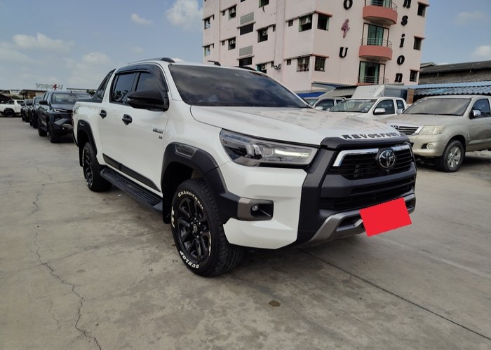 Used 6
                    TOYOTA
                     for Sale Image