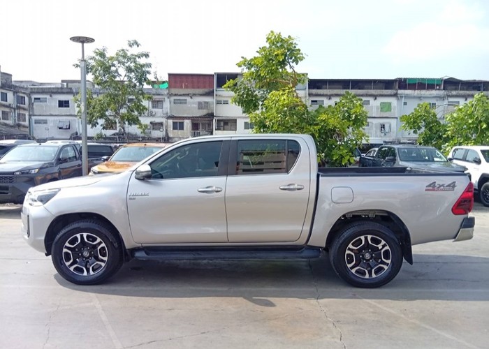 Used 4
                    TOYOTA
                     for Sale Image
