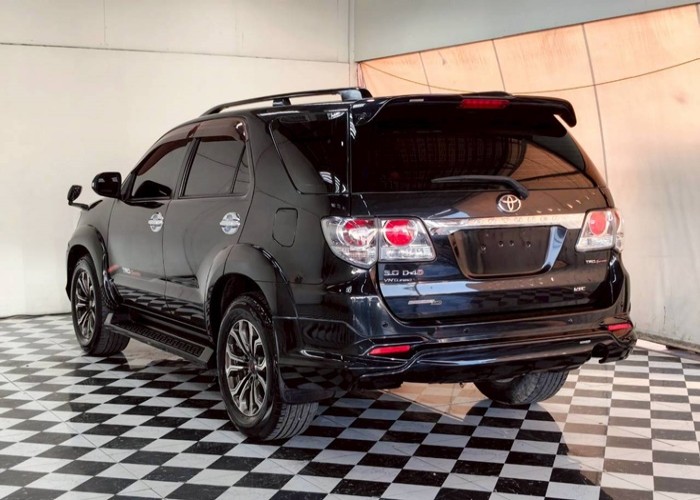 Used 3
                    TOYOTA
                     for Sale Image