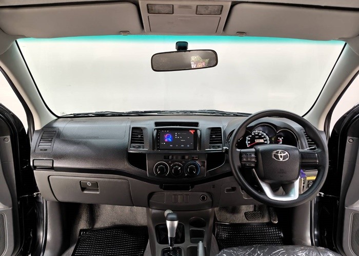 Used 12
                    TOYOTA
                     for Sale Image