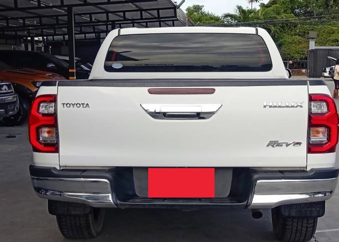 Used 8
                    TOYOTA
                     for Sale Image