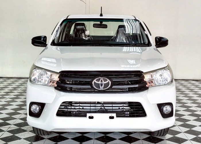 Used 9
                    TOYOTA
                     for Sale Image