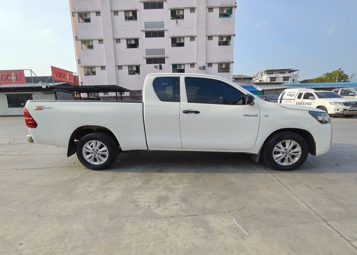 Used 9
                    TOYOTA
                     for Sale Image